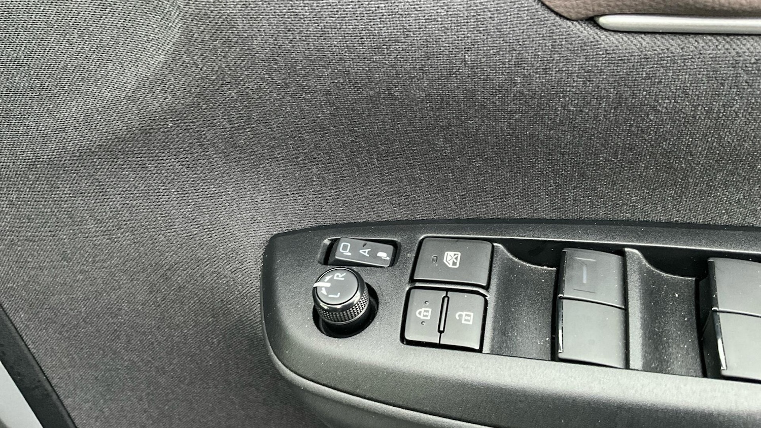 Used Toyota Yaris Cross 2023 for sale - 76538561: Photo 34