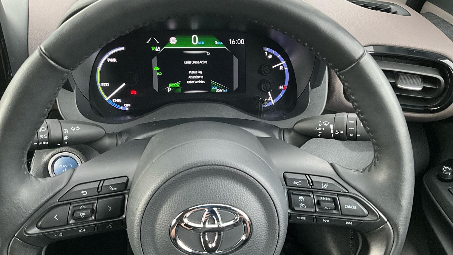 Used Toyota Yaris Cross 2023 for sale - 76538561: Photo 43