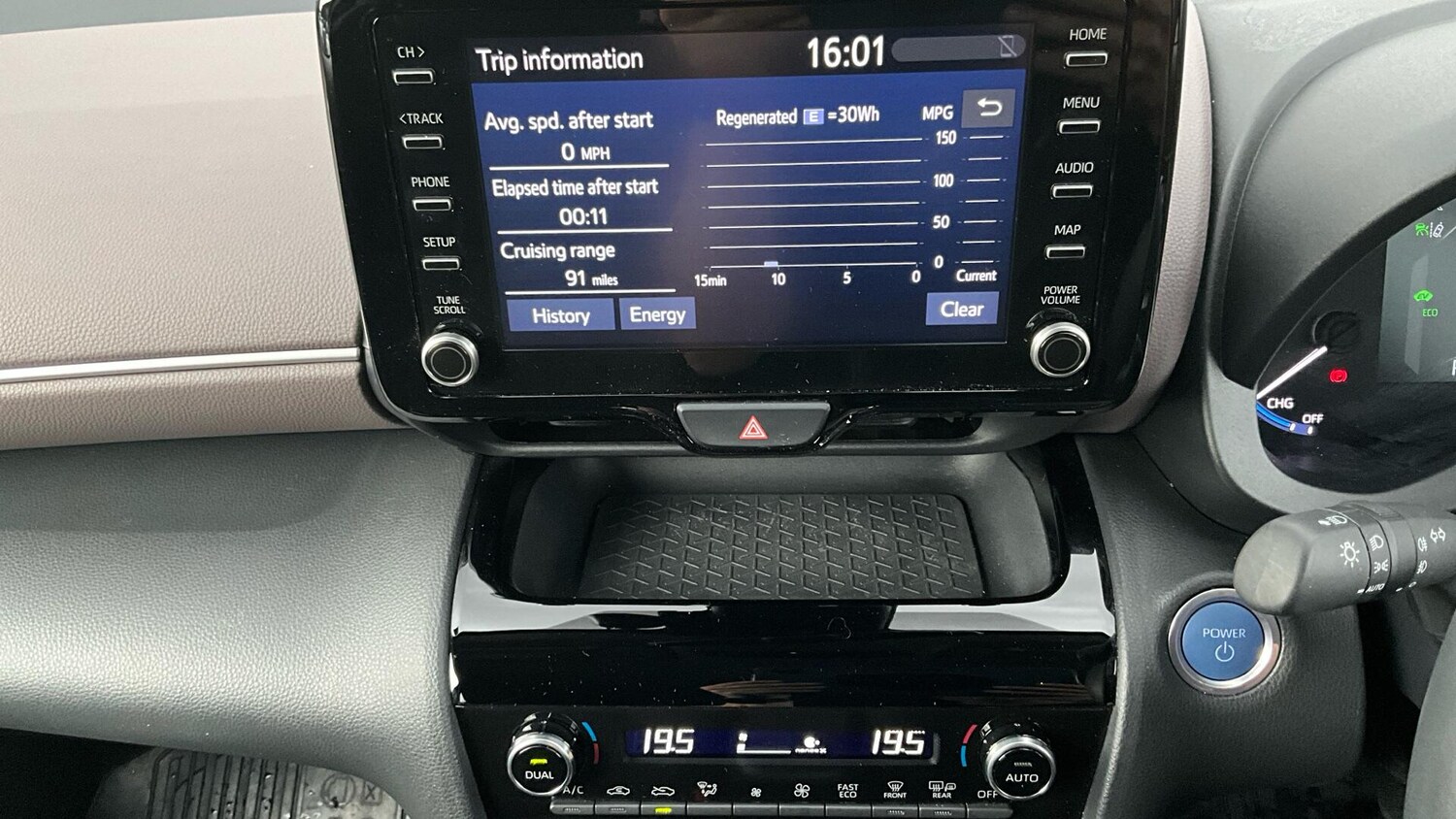 Used Toyota Yaris Cross 2023 for sale - 76538561: Photo 54