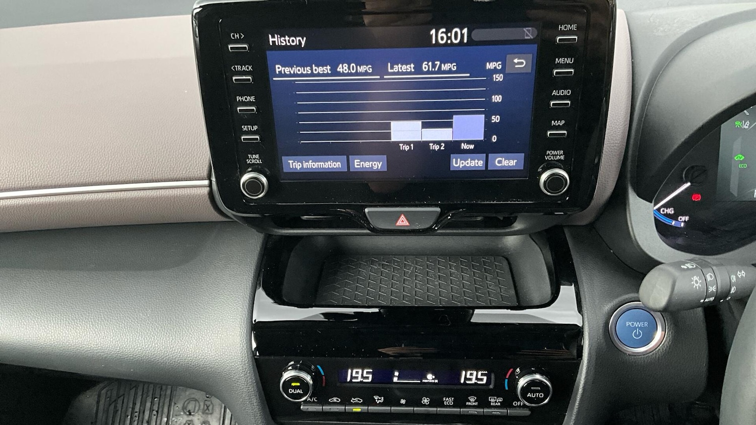 Used Toyota Yaris Cross 2023 for sale - 76538561: Photo 55