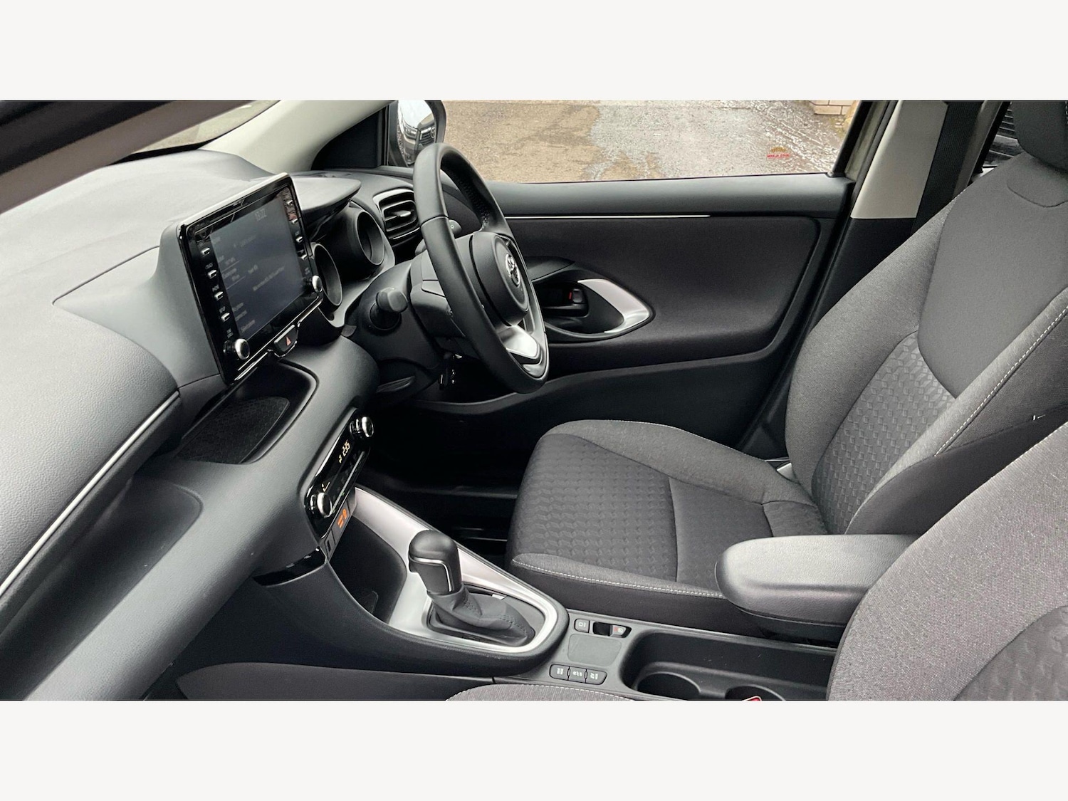 Used Toyota Yaris 2023 for sale - 78100290: Photo 12