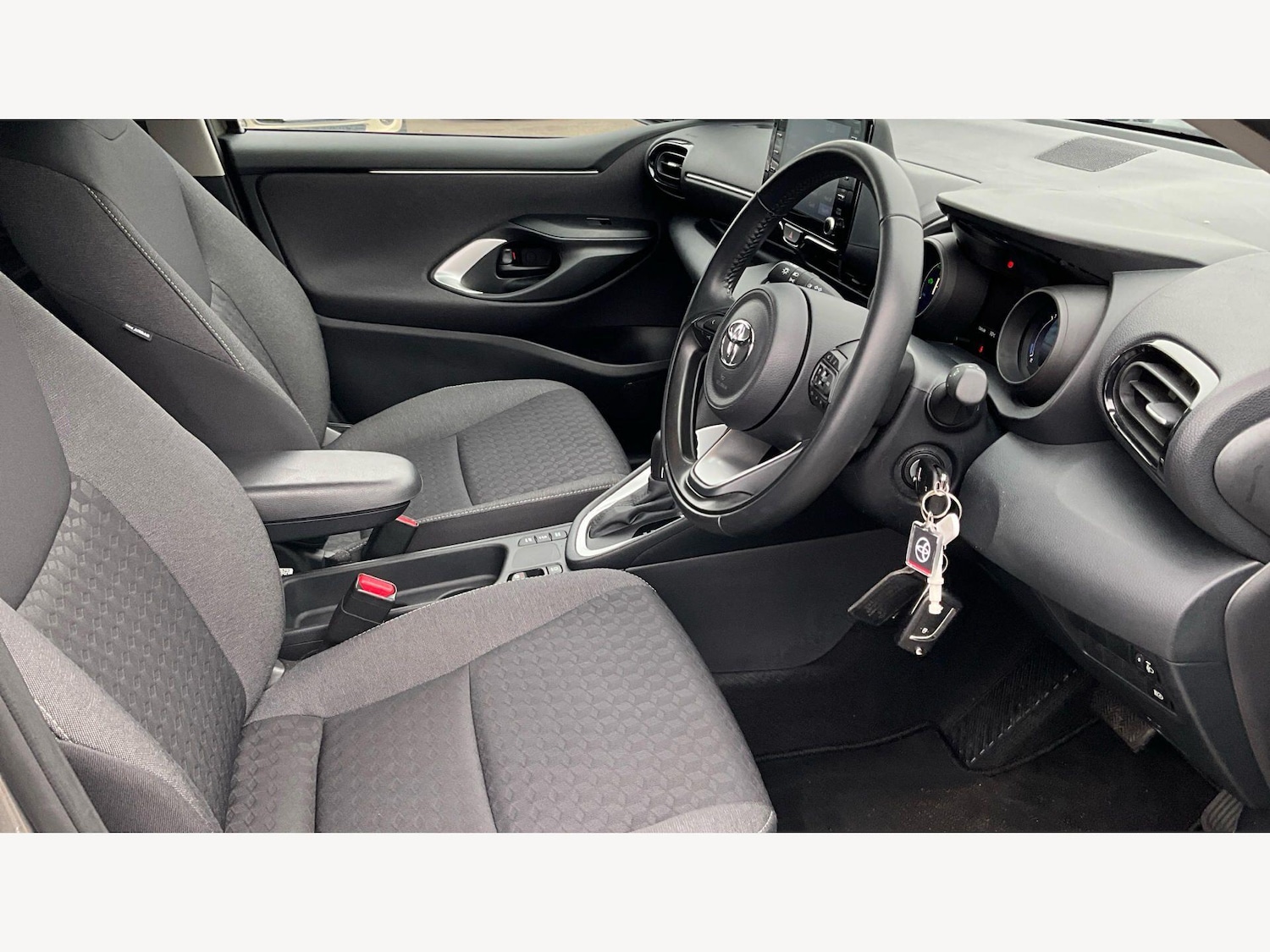 Used Toyota Yaris 2023 for sale - 78100290: Photo 13