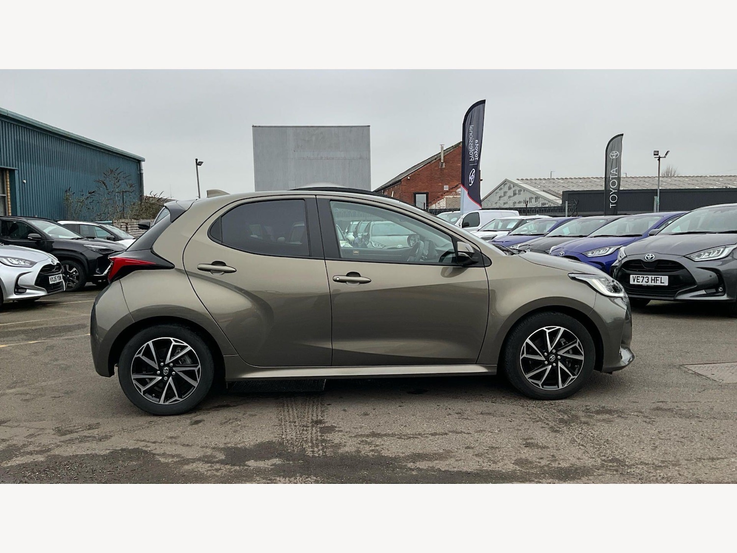 Used Toyota Yaris 2023 for sale - 78100290: Photo 18