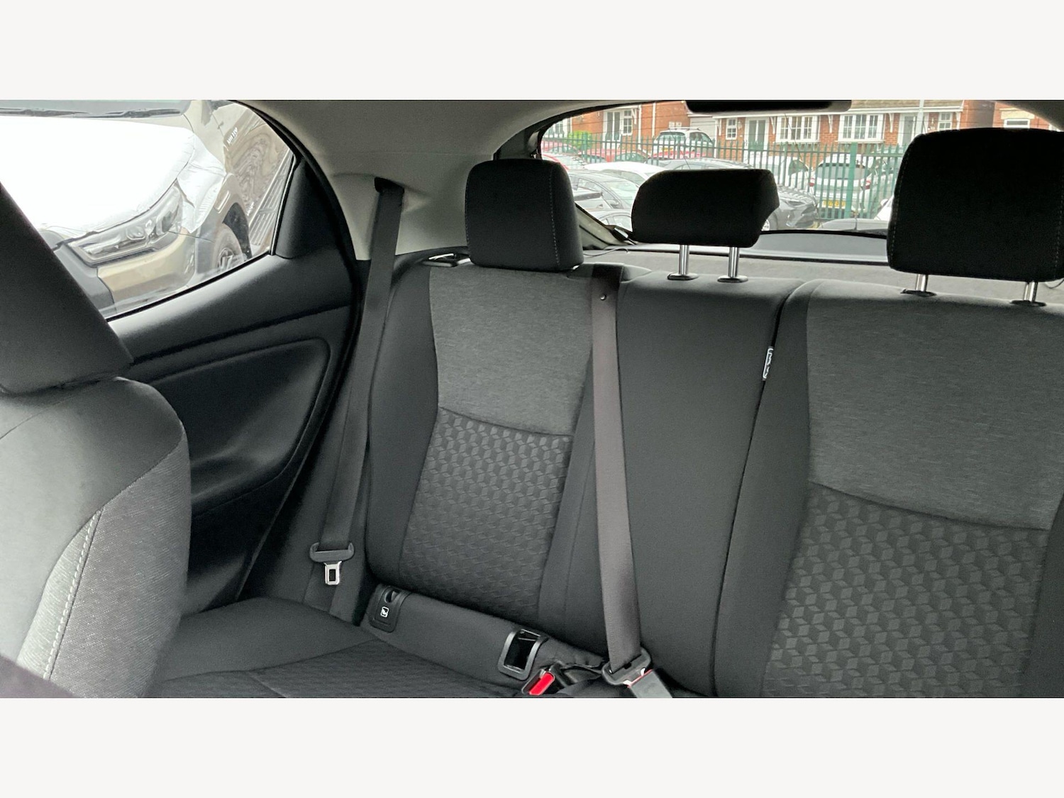 Used Toyota Yaris 2023 for sale - 78100290: Photo 25