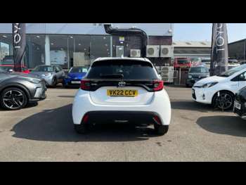 Used Toyota Yaris 2022 for sale - 74598862: Photo