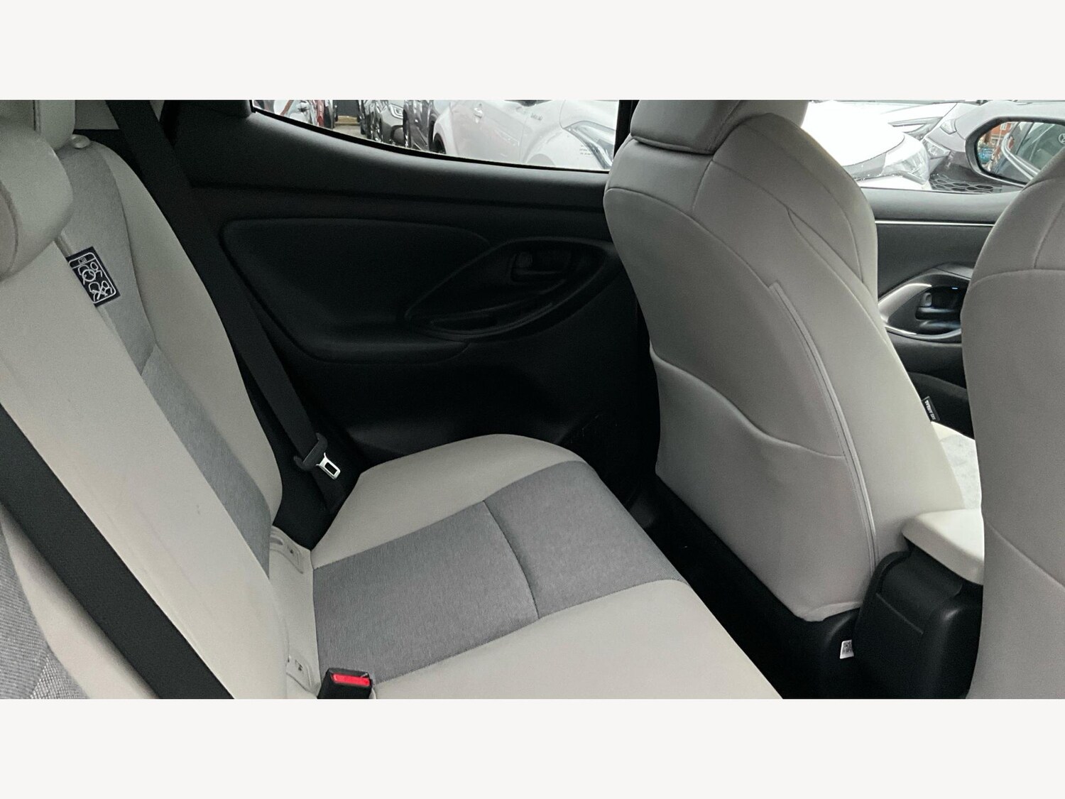 Used Toyota Yaris for sale - 77586796: Photo 14