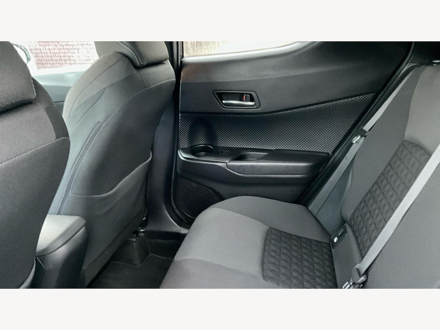 Used Toyota C-HR for sale - 77238326: Photo 15