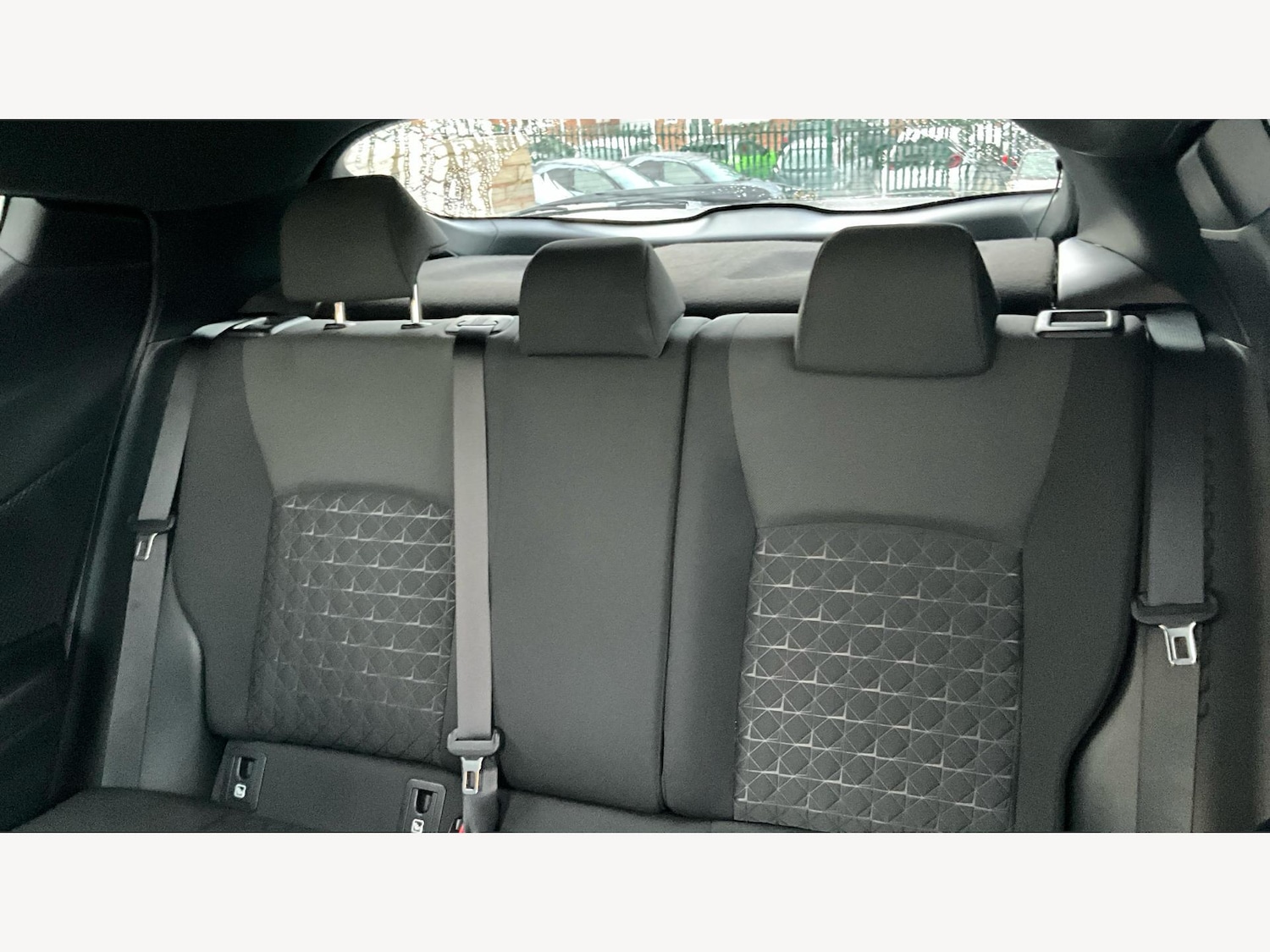 Used Toyota C-HR for sale - 77238326: Photo 26