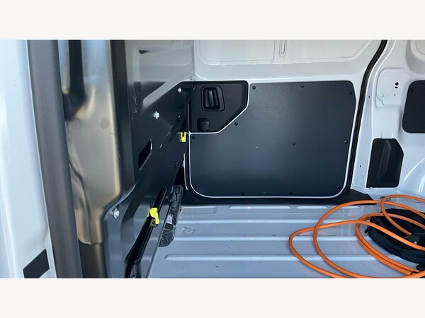 Used Toyota ProAce 2023 for sale - 76259036: Photo 15