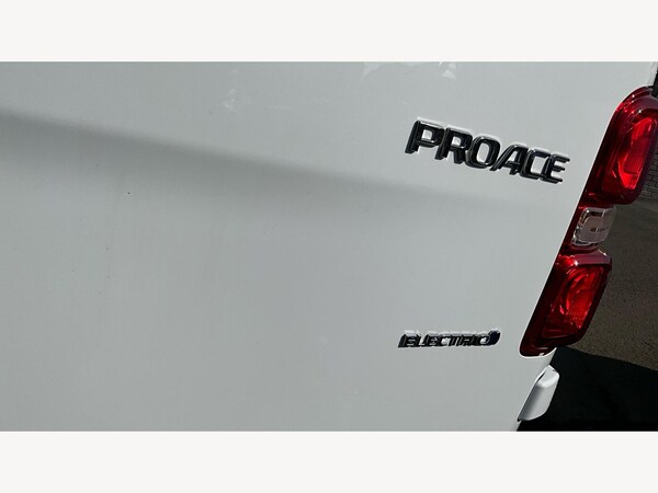 Used Toyota ProAce 2023 for sale - 76259036: Photo 25