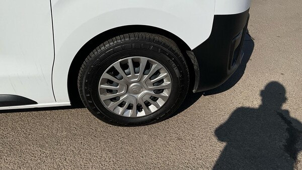 Used Toyota ProAce 2023 for sale - 76259036: Photo 33