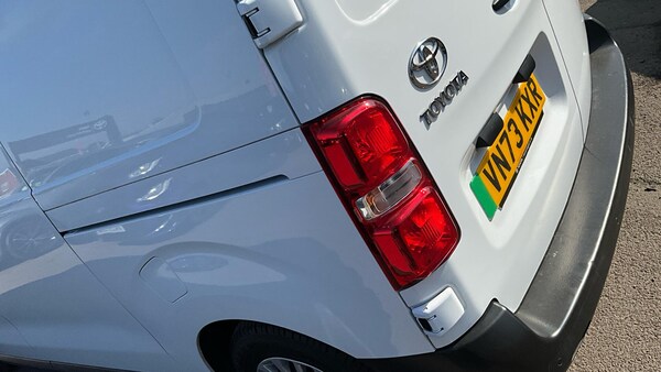 Used Toyota ProAce 2023 for sale - 76259036: Photo 36