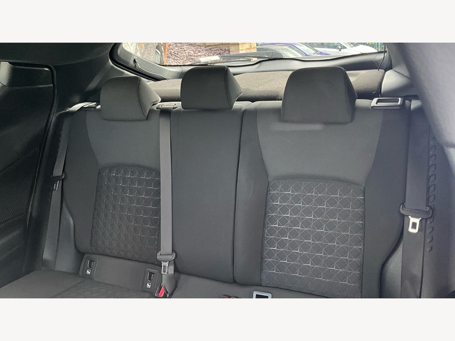 Used Toyota C-HR 2020 for sale - 76043080: Photo 26