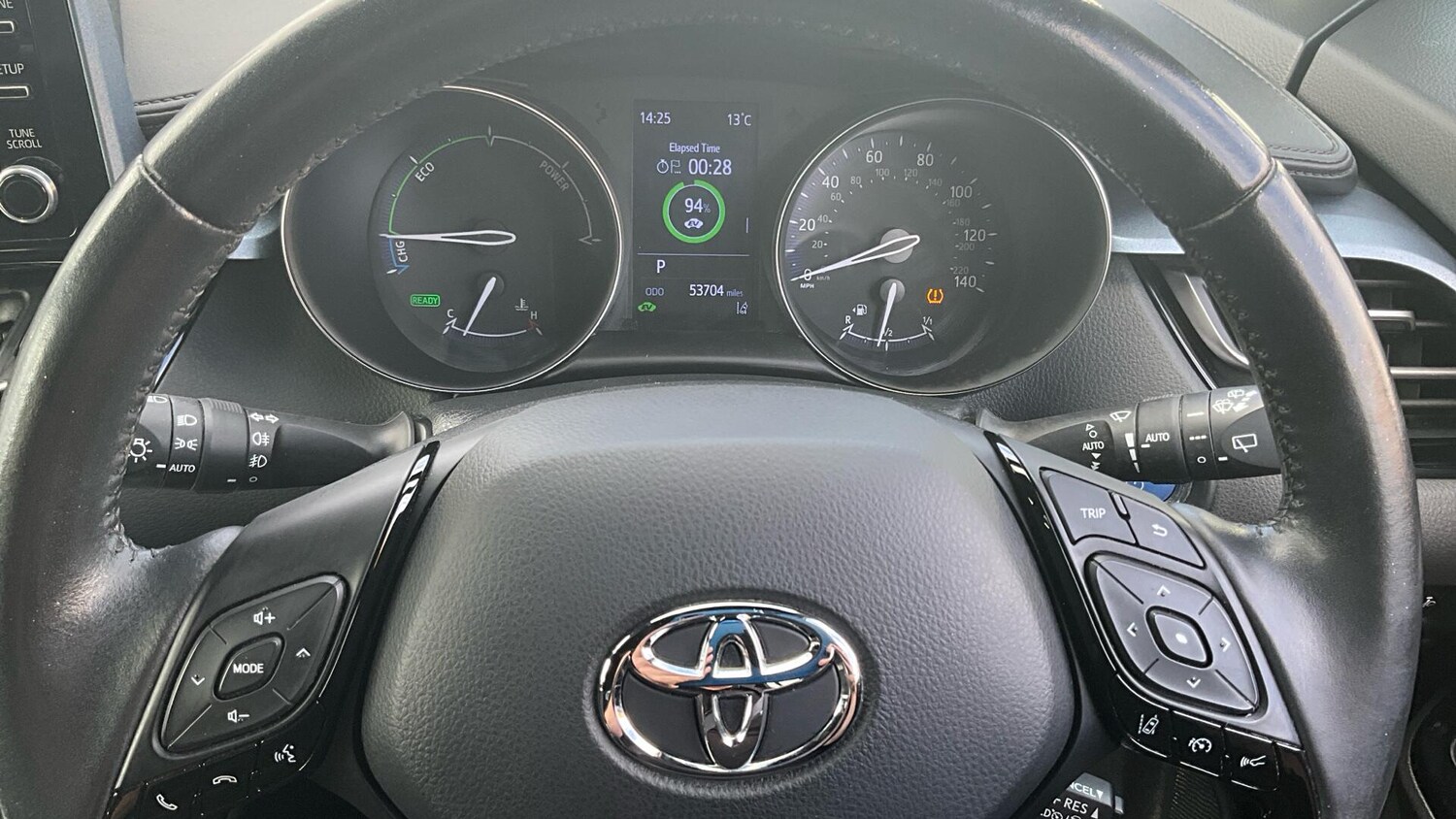 Used Toyota C-HR 2020 for sale - 76043080: Photo 69