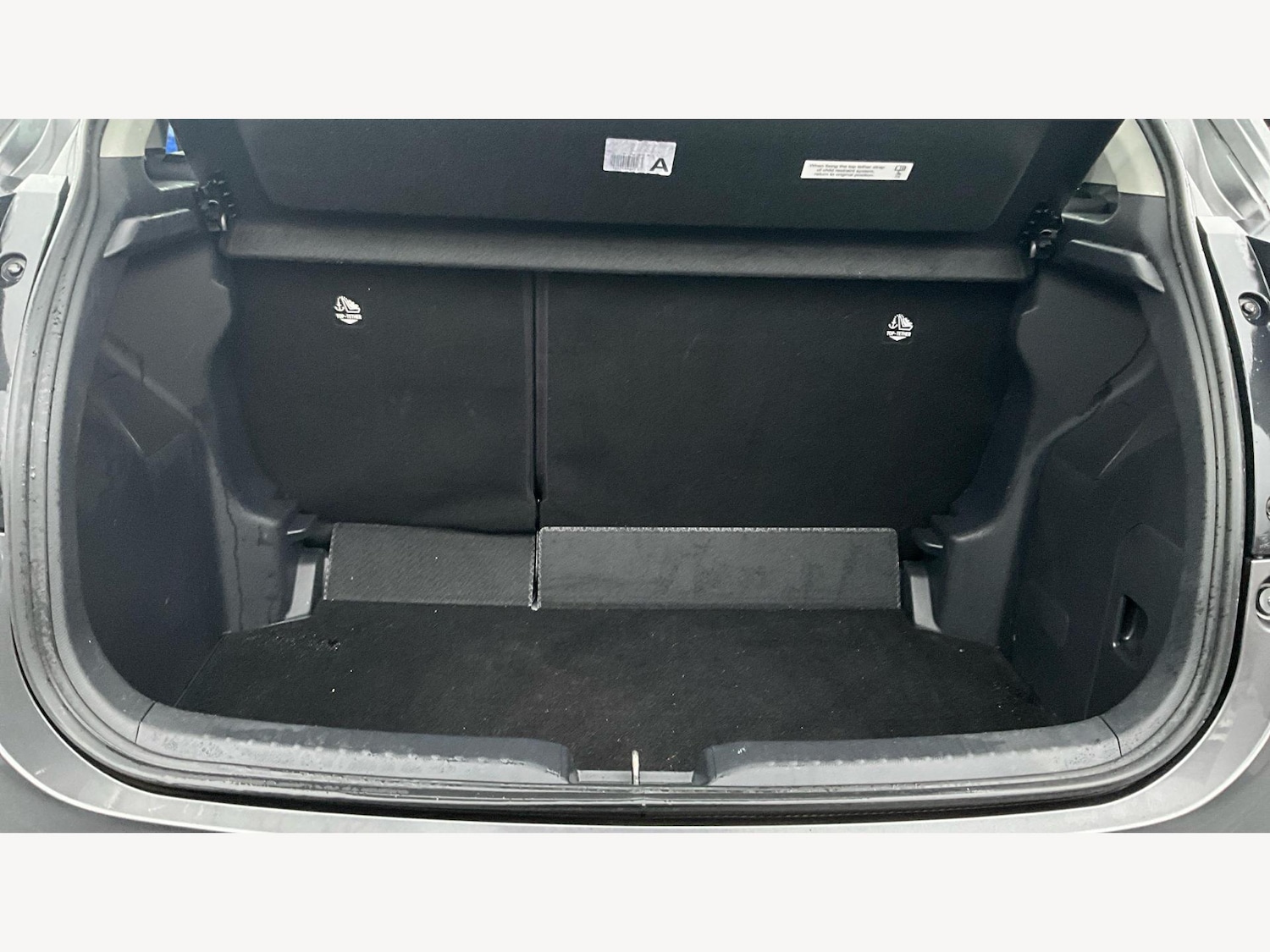 Used Toyota Yaris 2023 for sale - 76689667: Photo 16