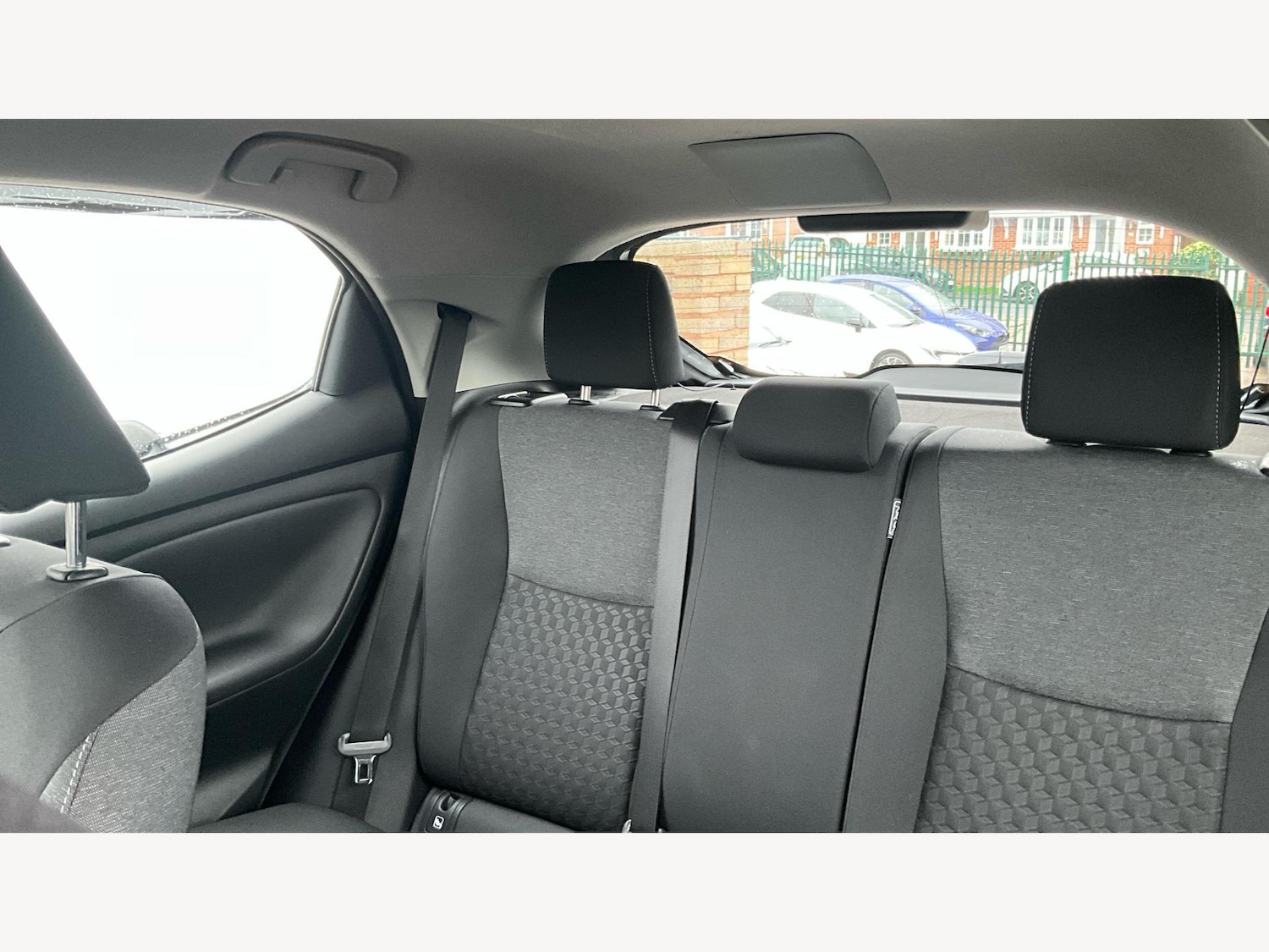 Used Toyota Yaris 2023 for sale - 76689667: Photo 25