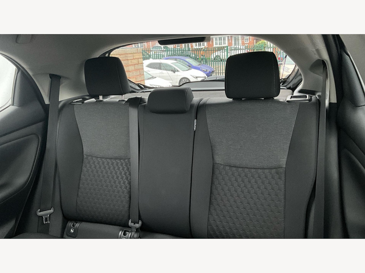 Used Toyota Yaris 2023 for sale - 76689667: Photo 26