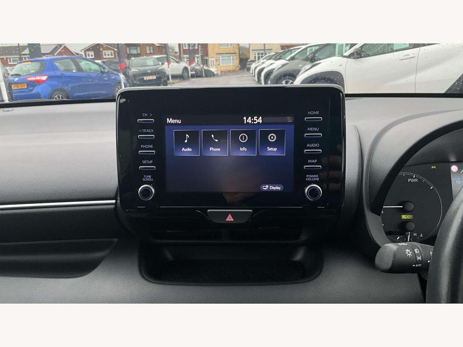 Used Toyota Yaris 2023 for sale - 76689667: Photo 31