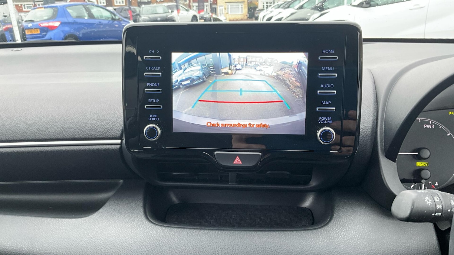 Used Toyota Yaris 2023 for sale - 76689667: Photo 33