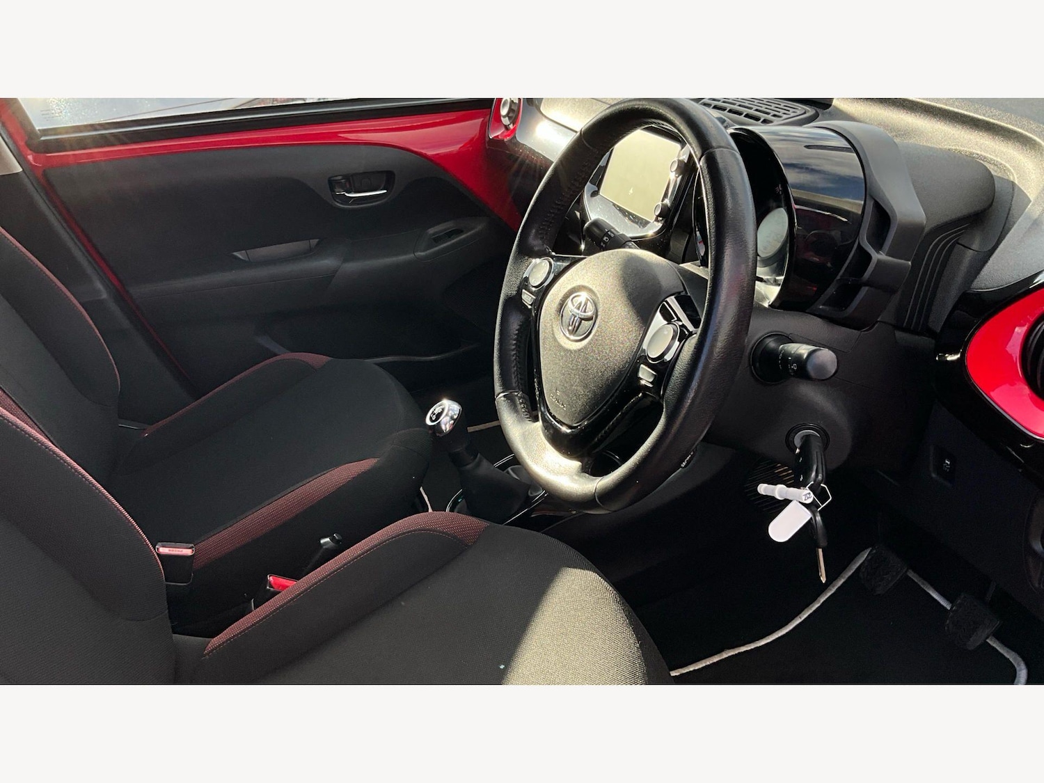 Used Toyota AYGO for sale - 78101436: Photo 13