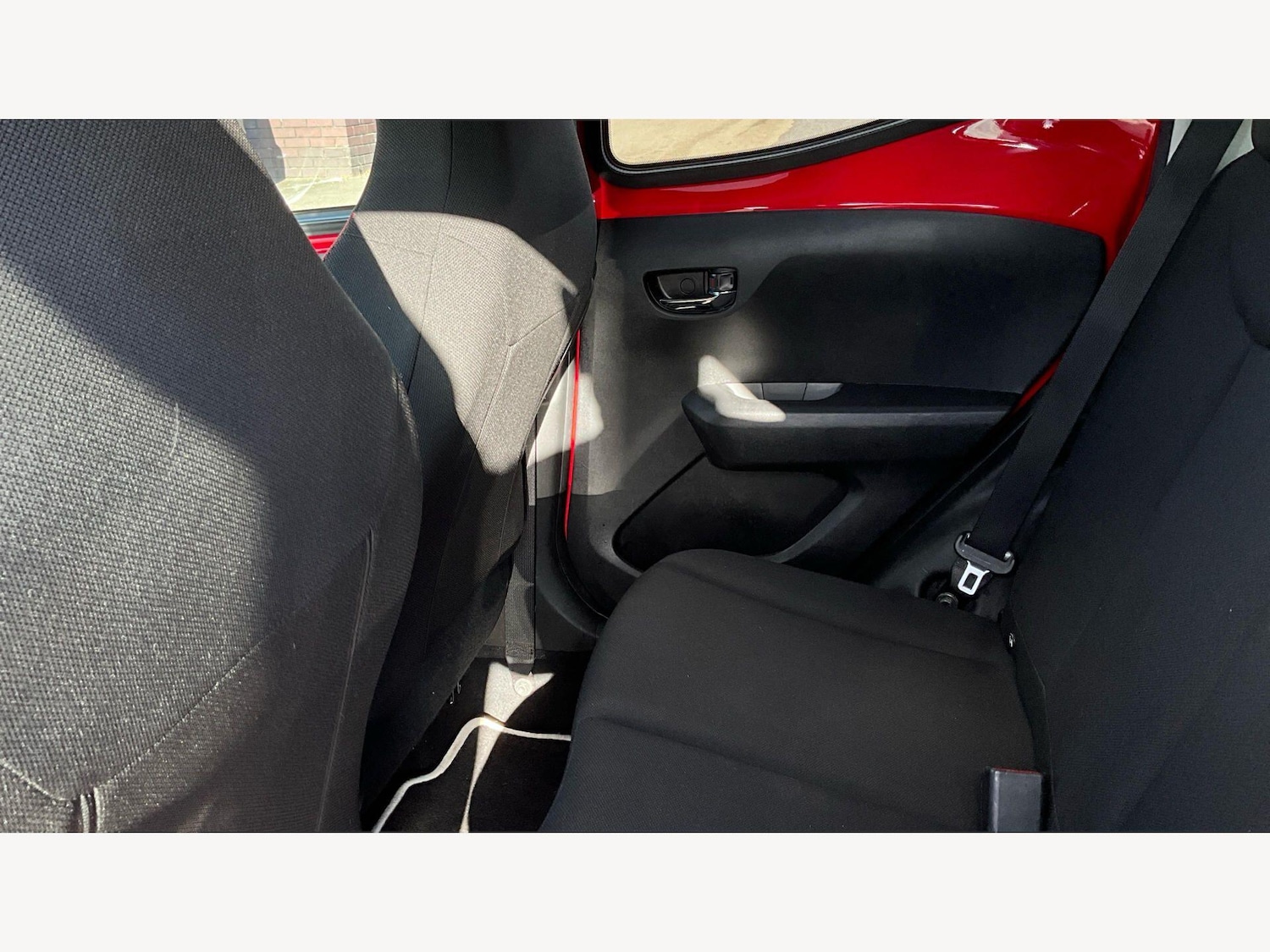 Used Toyota AYGO for sale - 78101436: Photo 15