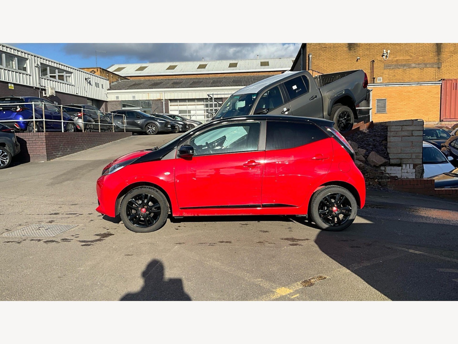 Used Toyota AYGO for sale - 78101436: Photo 19