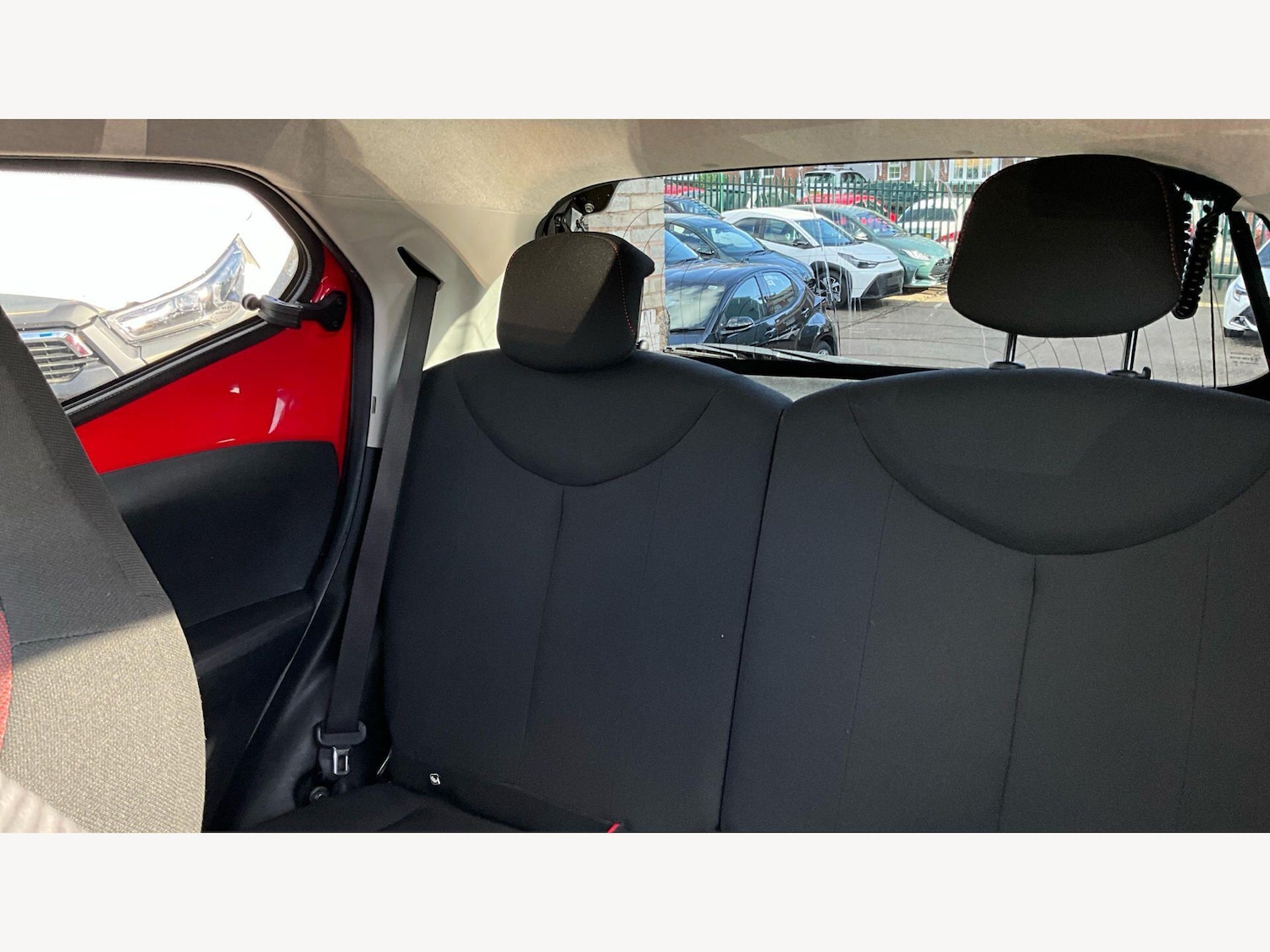 Used Toyota AYGO for sale - 78101436: Photo 25