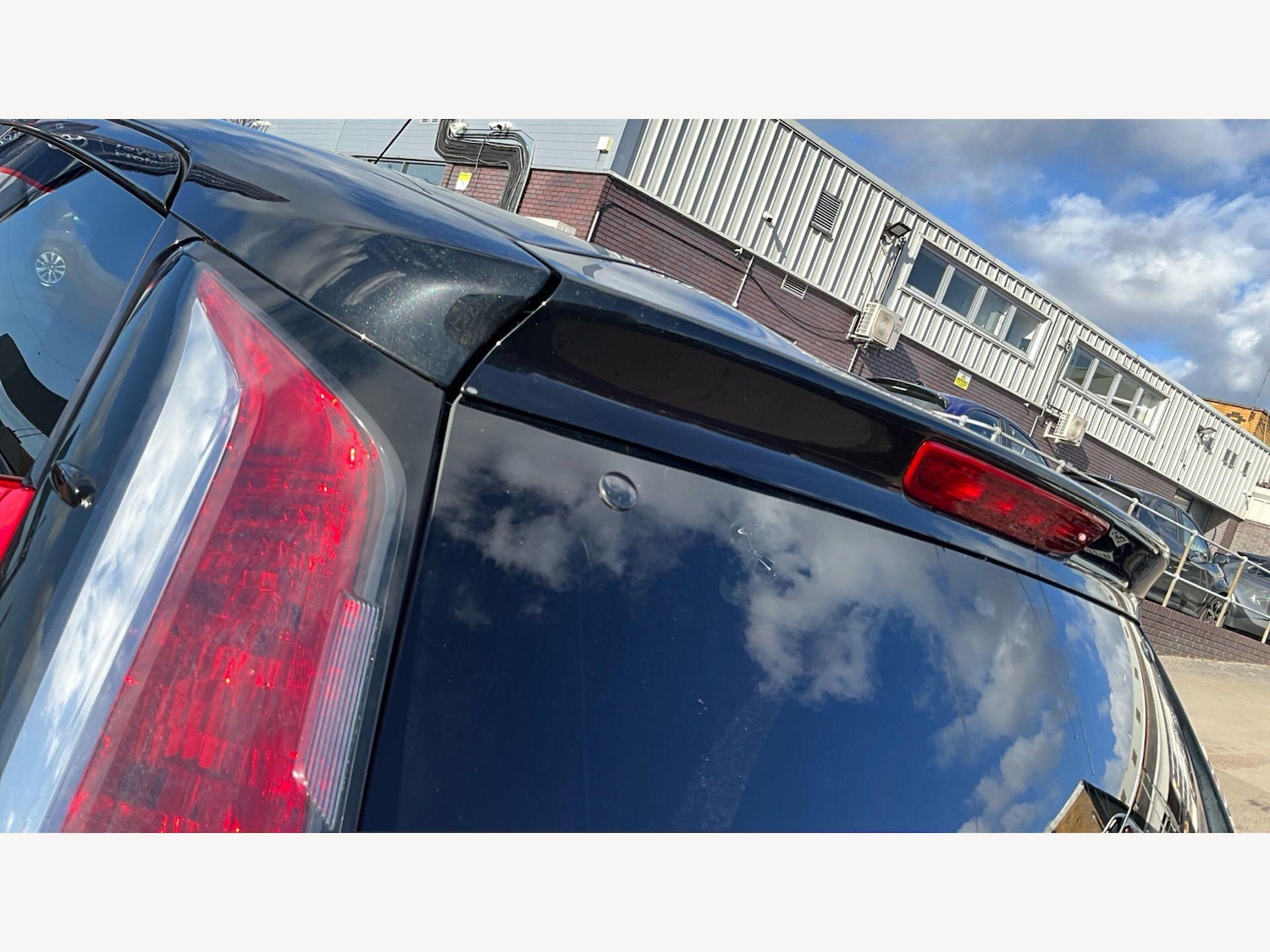 Used Toyota AYGO for sale - 78101436: Photo 28