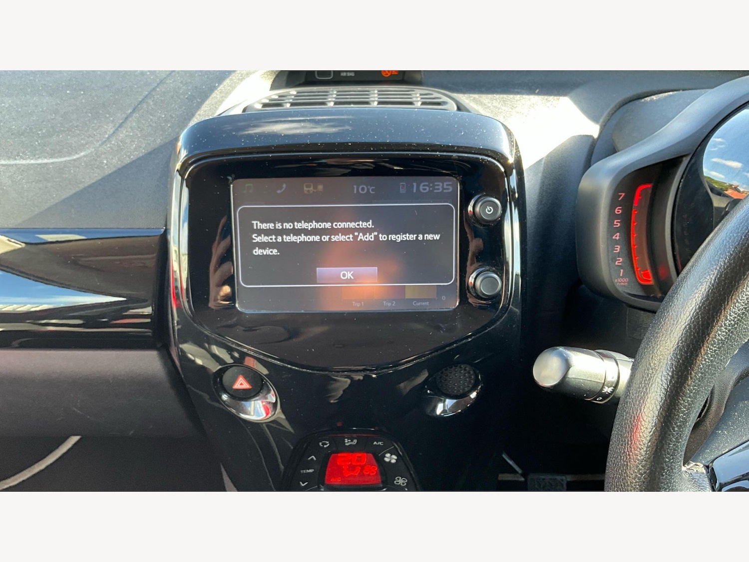 Used Toyota AYGO for sale - 78101436: Photo 29