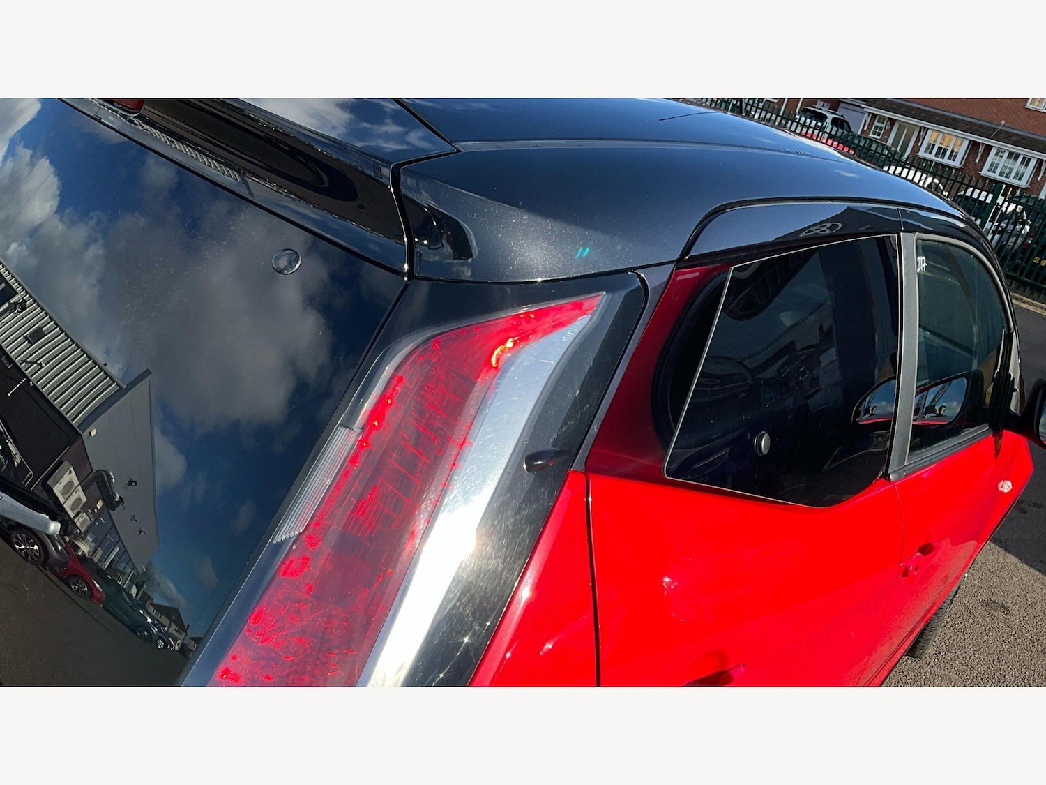 Used Toyota AYGO for sale - 78101436: Photo 35