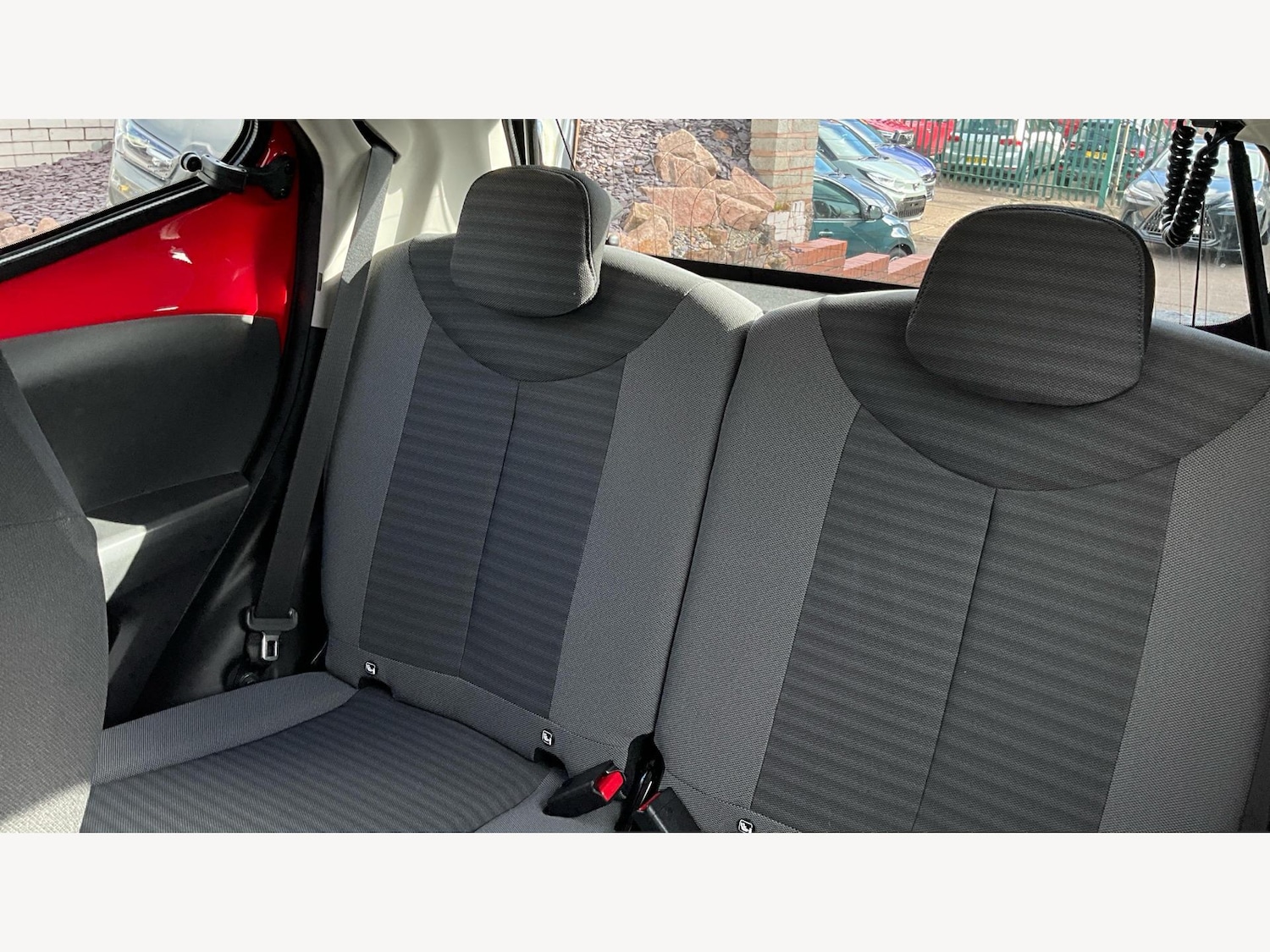 Used Toyota AYGO 2019 for sale - 76175600: Photo 25