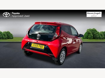 Used Toyota AYGO 2019 for sale - 76175600: Photo 2