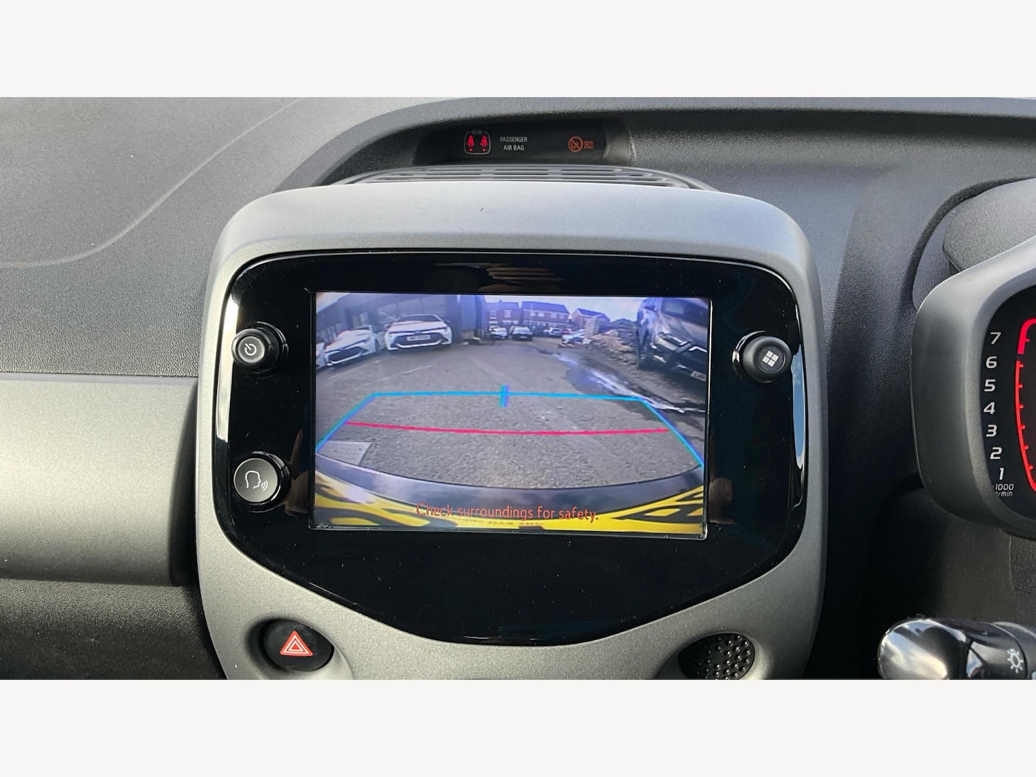 Used Toyota AYGO 2019 for sale - 76175600: Photo 33