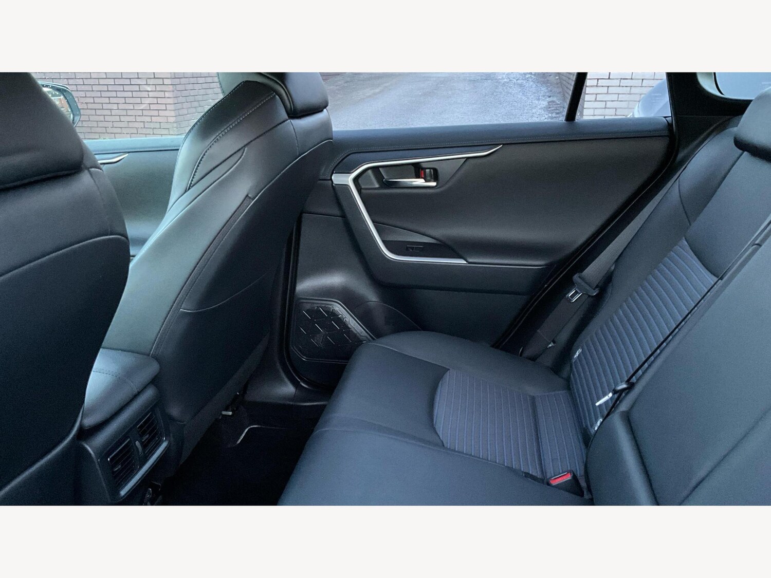 Used Toyota RAV4 for sale - 77538274: Photo 15