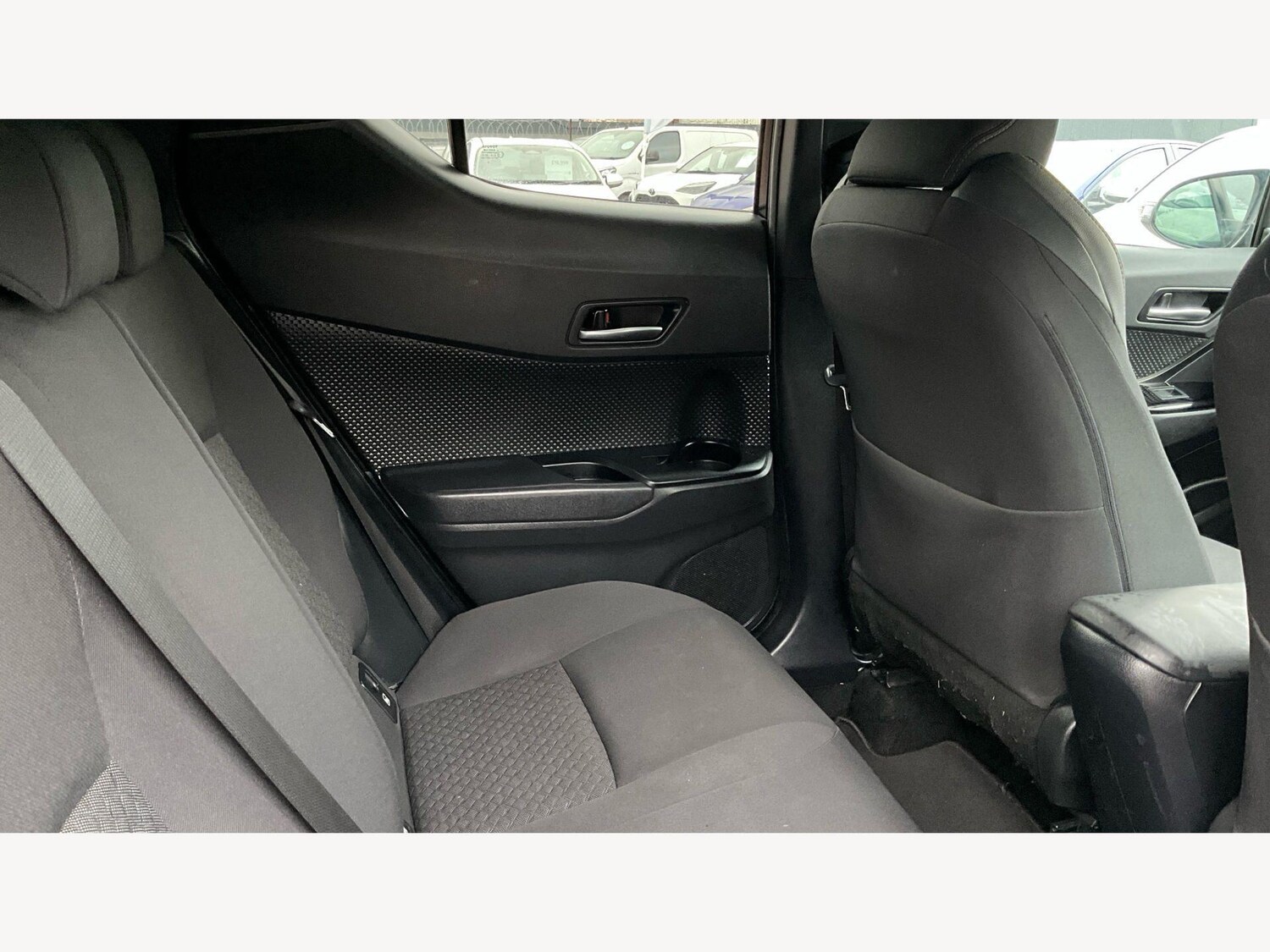 Used Toyota C-HR 2023 for sale - 77925873: Photo 14