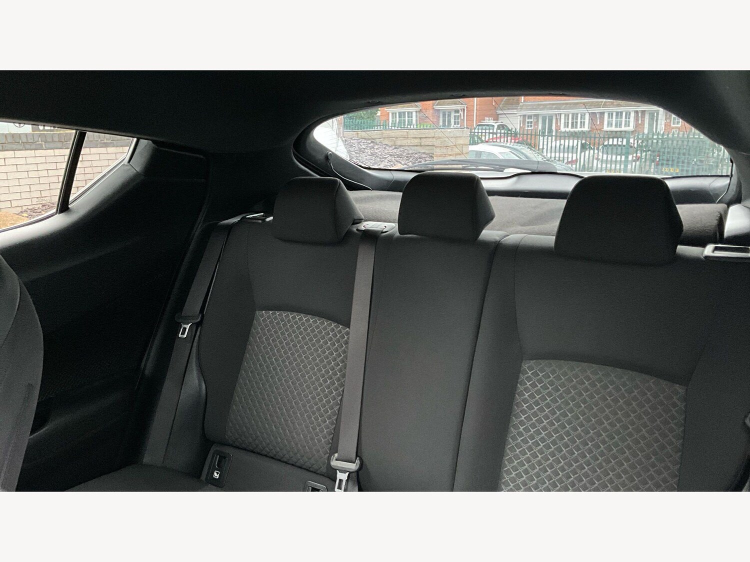 Used Toyota C-HR 2023 for sale - 77925873: Photo 25