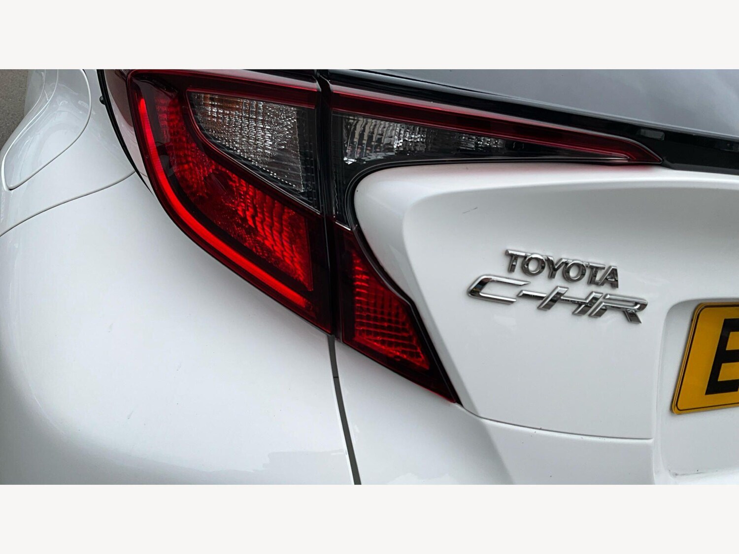 Used Toyota C-HR 2023 for sale - 77925873: Photo 27