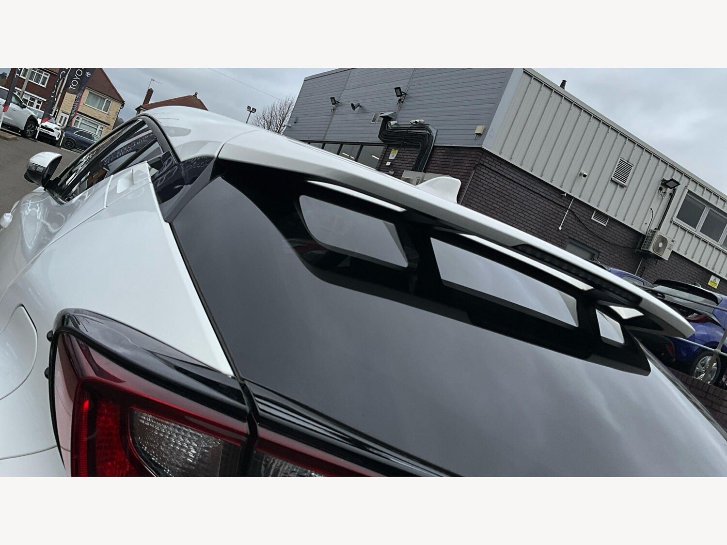 Used Toyota C-HR 2023 for sale - 77925873: Photo 28