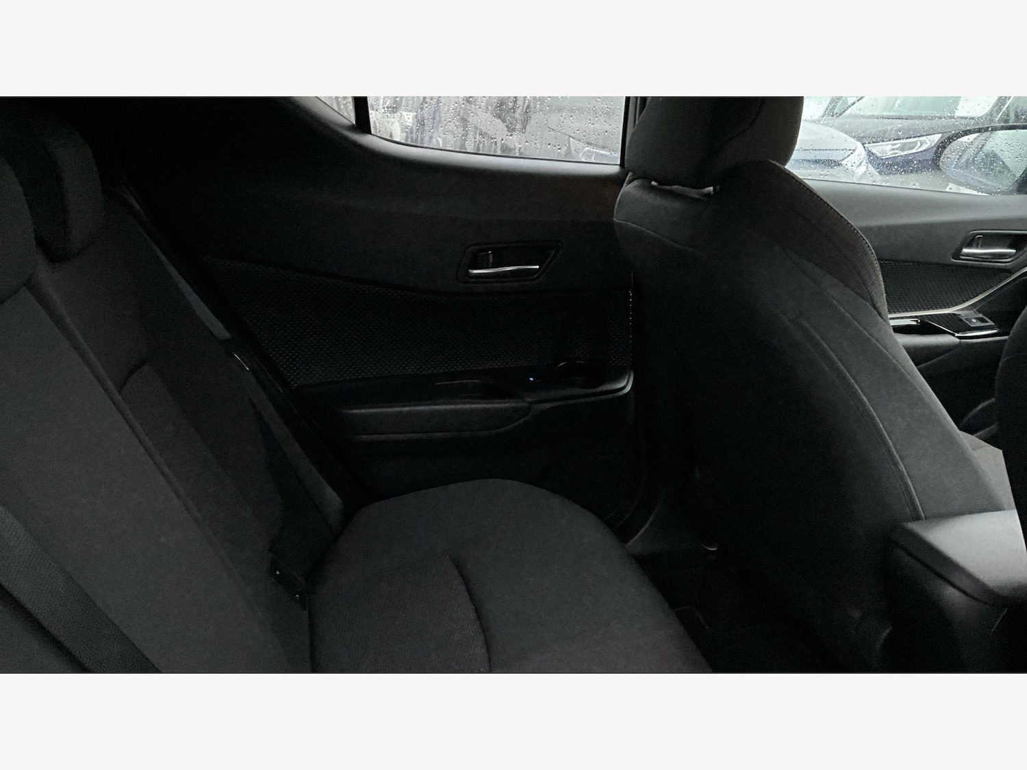 Used Toyota C-HR 2018 for sale - 77537304: Photo 14