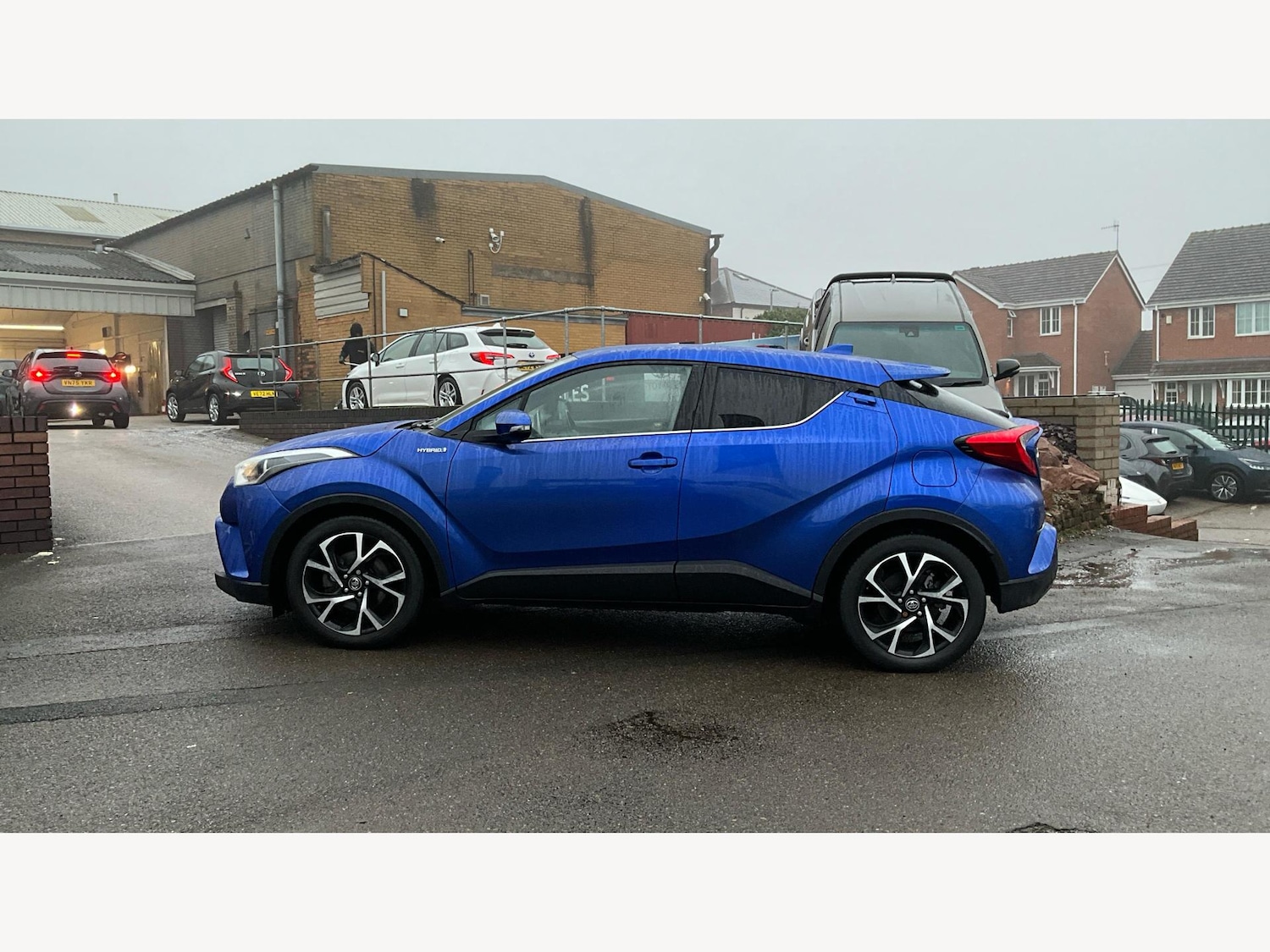 Used Toyota C-HR 2018 for sale - 77537304: Photo 19