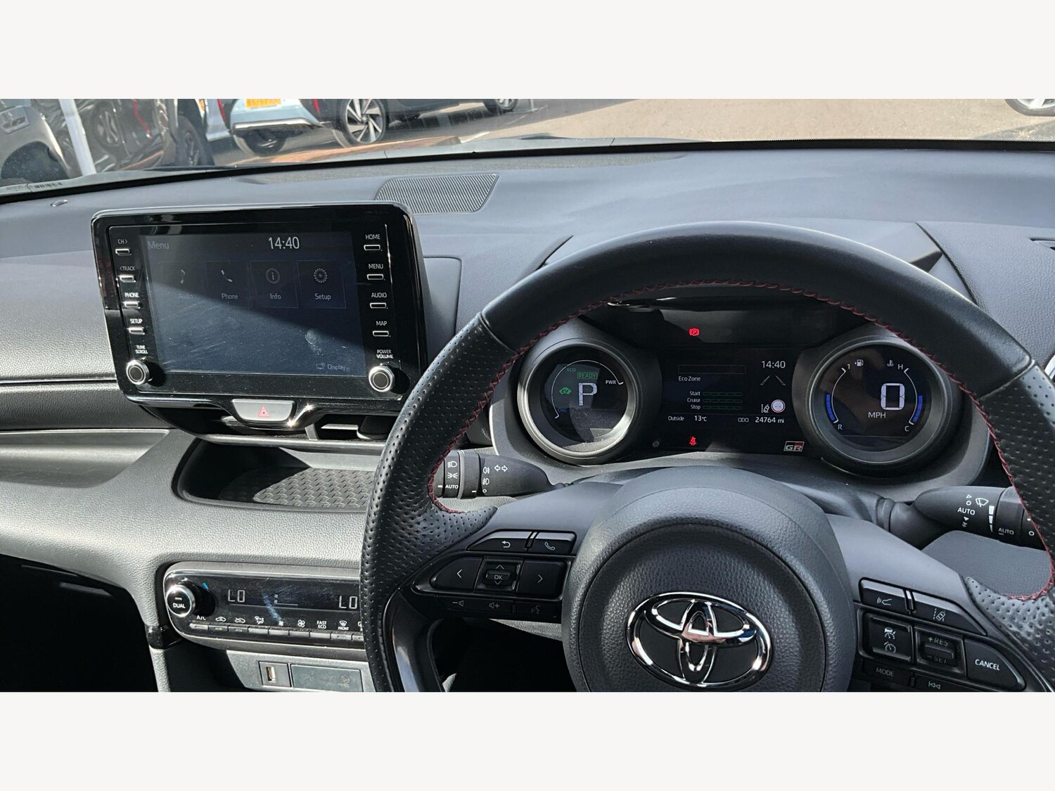Used Toyota Yaris 2023 for sale - 76326416: Photo 10