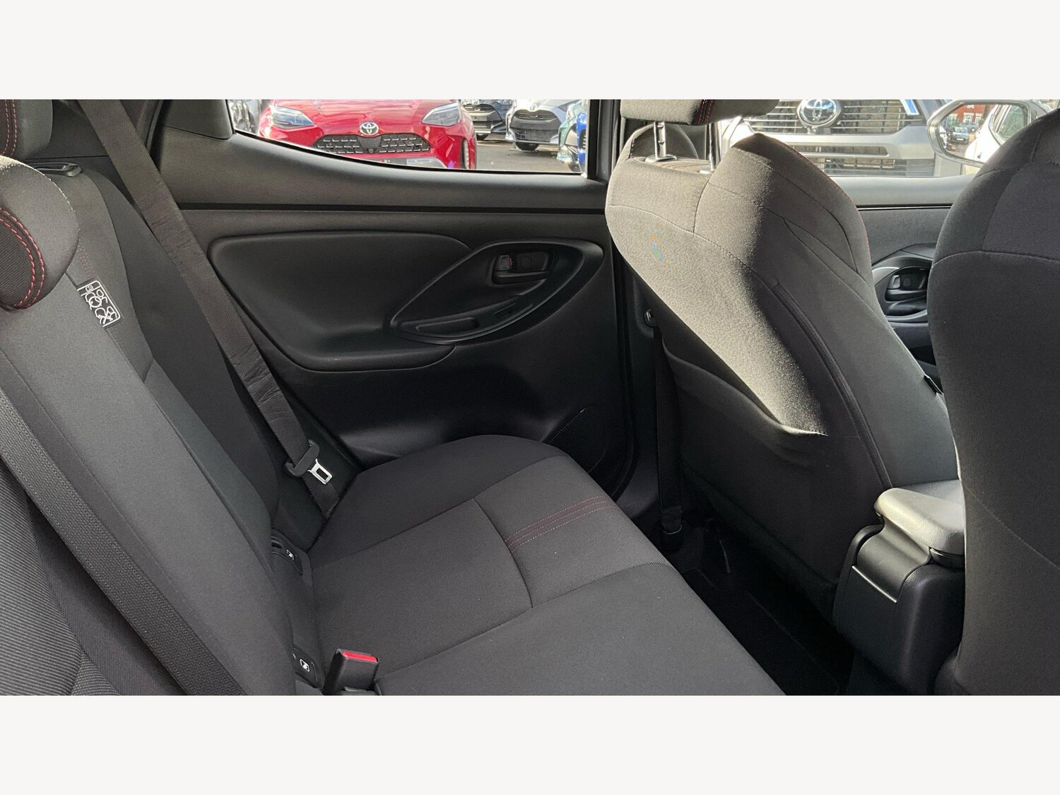Used Toyota Yaris 2023 for sale - 76326416: Photo 14