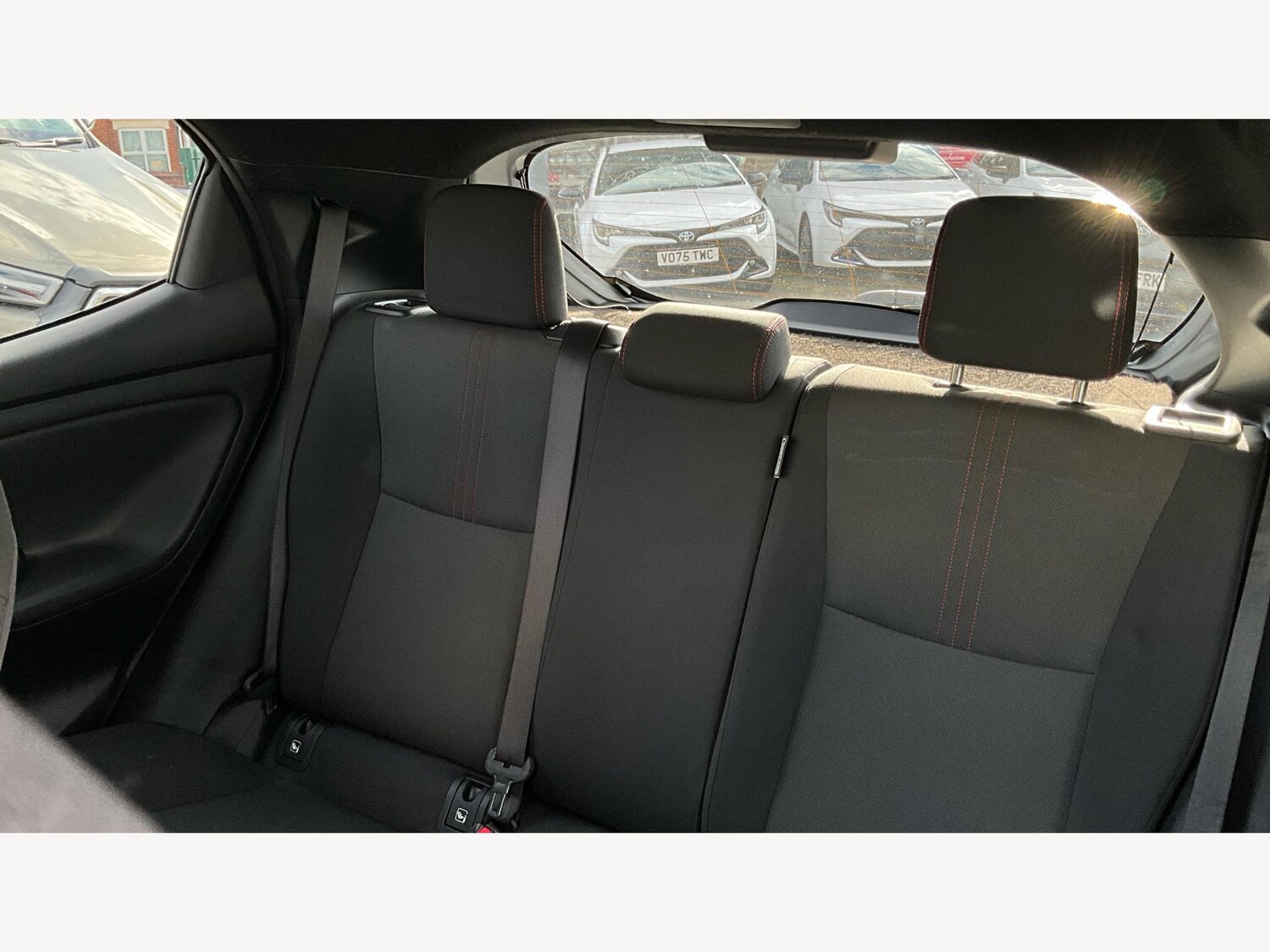 Used Toyota Yaris 2023 for sale - 76326416: Photo 25