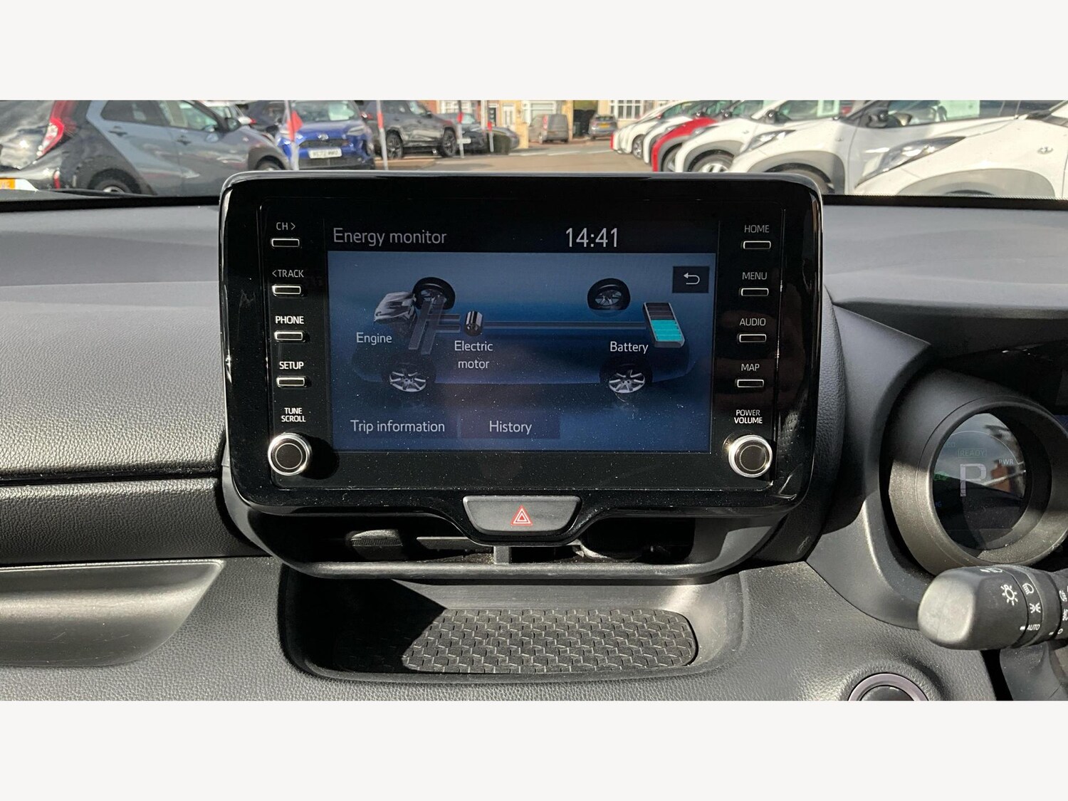 Used Toyota Yaris 2023 for sale - 76326416: Photo 30