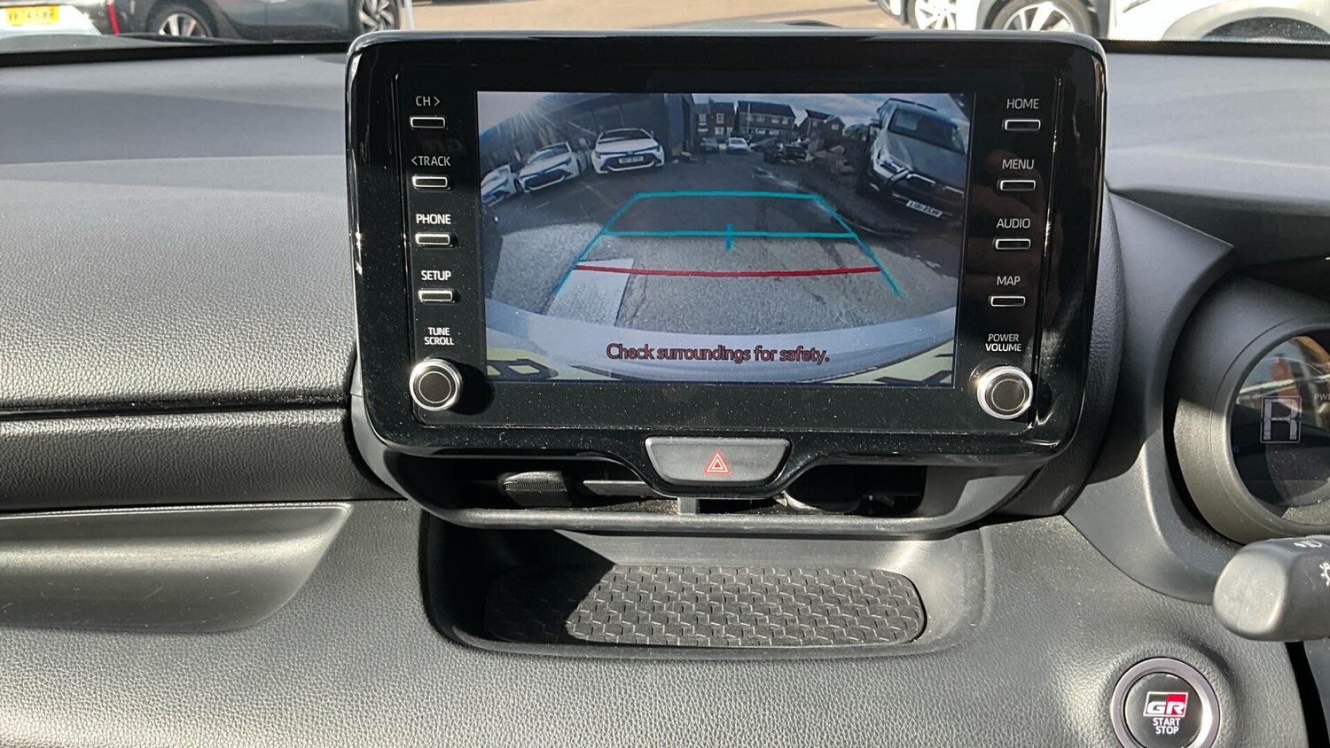 Used Toyota Yaris 2023 for sale - 76326416: Photo 33