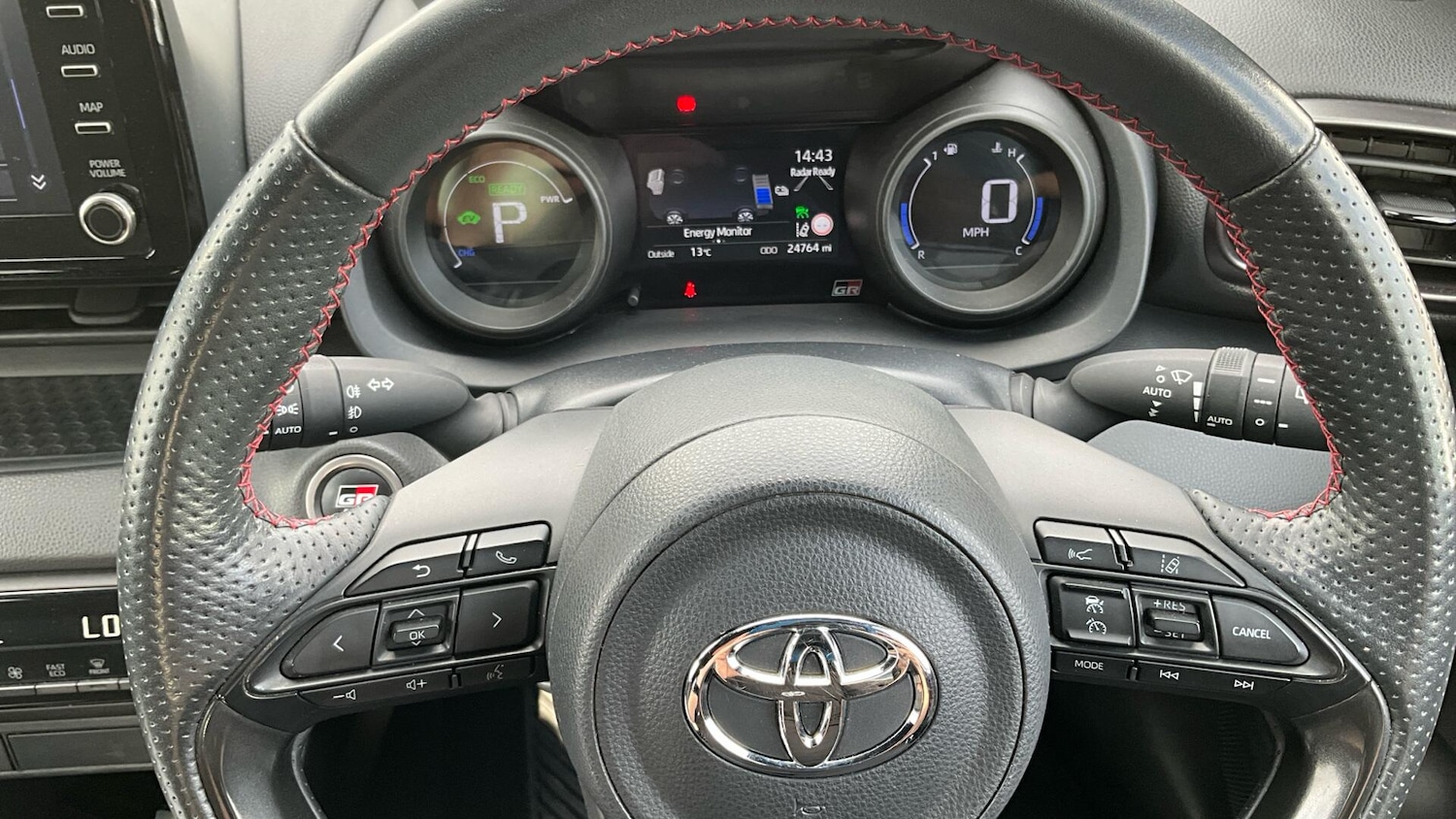 Used Toyota Yaris 2023 for sale - 76326416: Photo 49