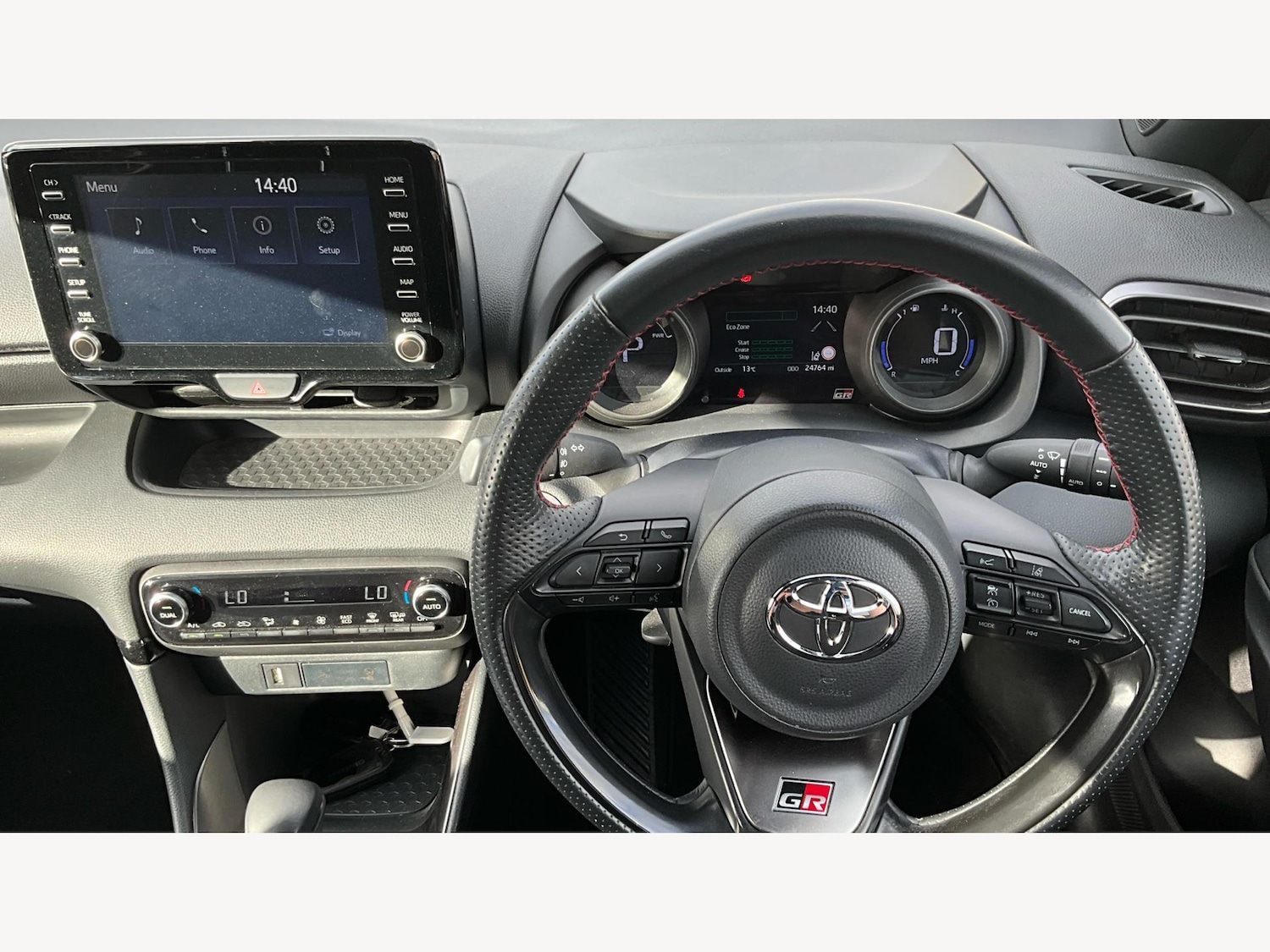 Used Toyota Yaris 2023 for sale - 76326416: Photo 8