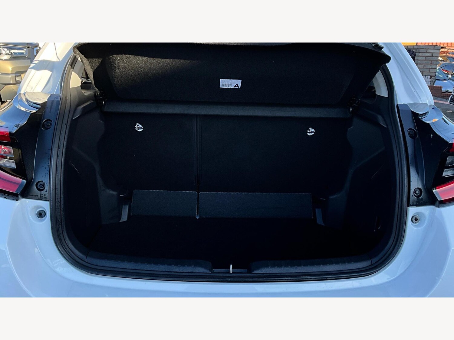 Used Toyota Yaris for sale - 77586804: Photo 16