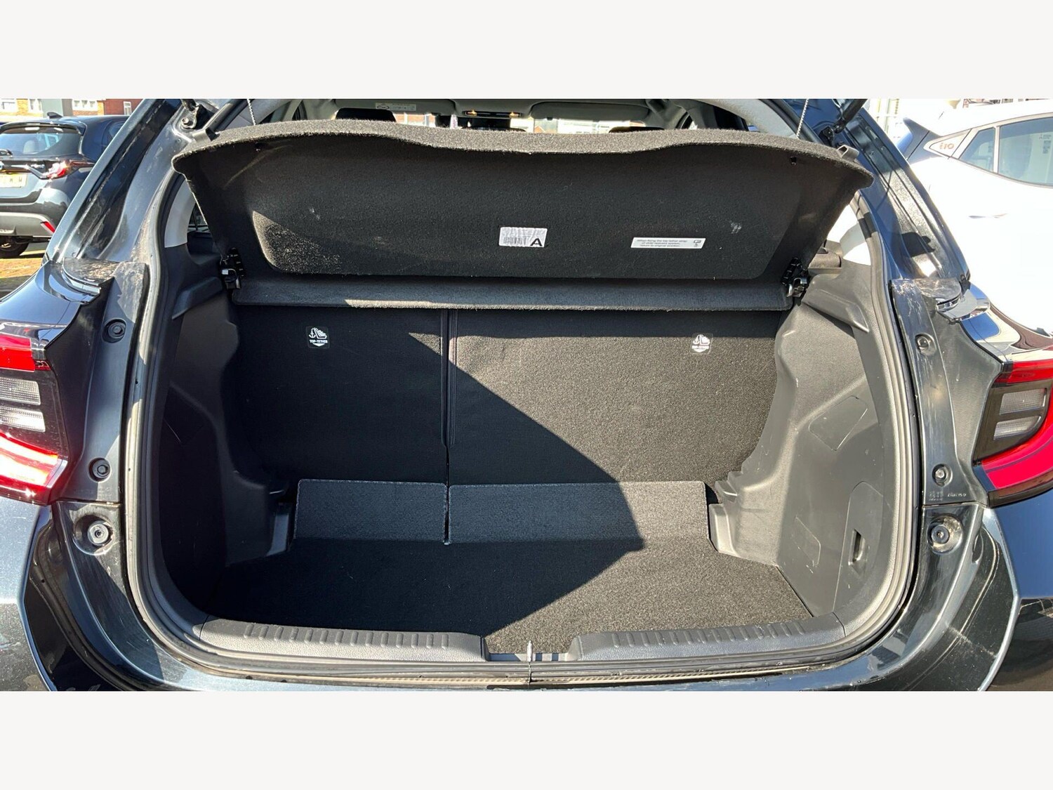 Used Toyota Yaris 2022 for sale - 78033912: Photo 16