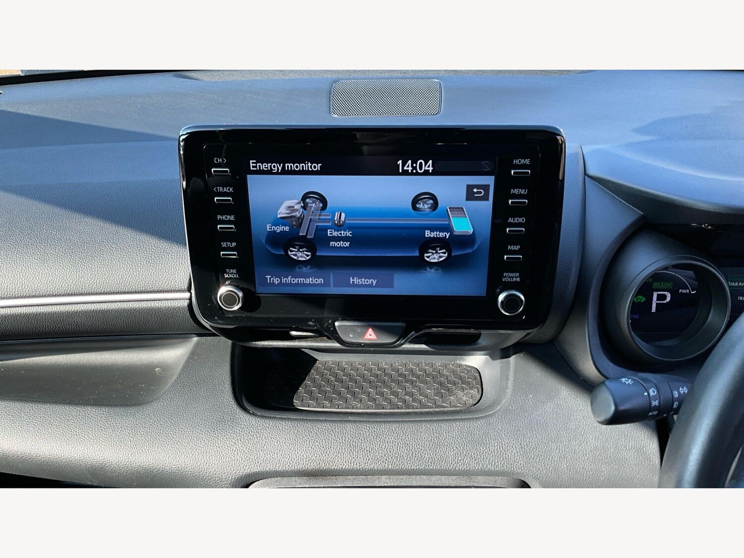 Used Toyota Yaris 2022 for sale - 78033912: Photo 30